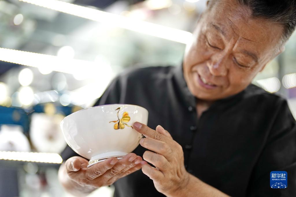 缅甸腾龙官网